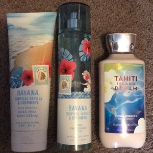 Women’s set of three smell goods